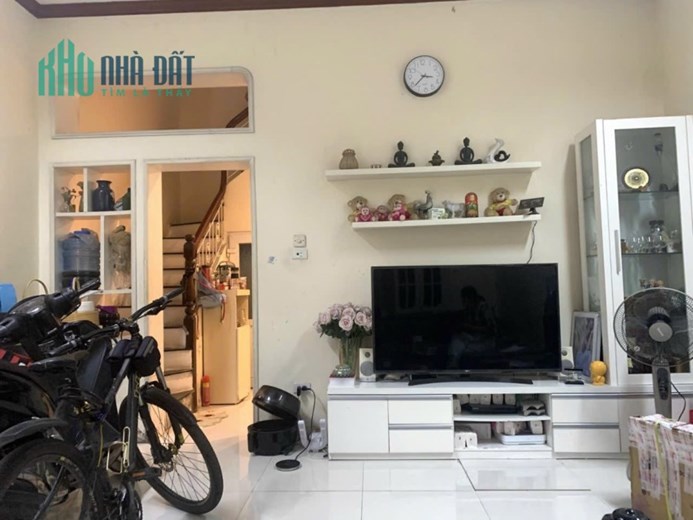 BÁN NHÀ PHỐ KIM MÃ BA ĐÌNH.40m.3.8 tỷ.Nhà chủ tự xây,thiết kế hợp lí