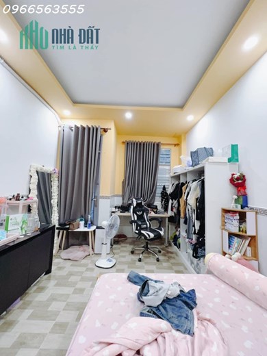 Bán nhà Đoàn văn bơ- Phường 14- quận 4 - 42m2- 3 tầng- giá bán 4.1 tỷ tl