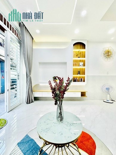 PHAN HUY ÍCH - CHỈ NHỈNH 3 TỶ - TẶNG FULL NỘI THẤT CAO CẤP ..  MỚI TINH CỰC ĐẸP.
