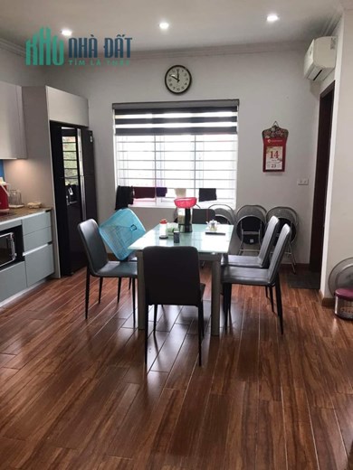 HÀNG XÓM ROYAL CITY, PHÂN LÔ VIP PHỐ NGUYỄN TRÃI, 88M X 5 TẦNG, GIÁ 24 TỶ.