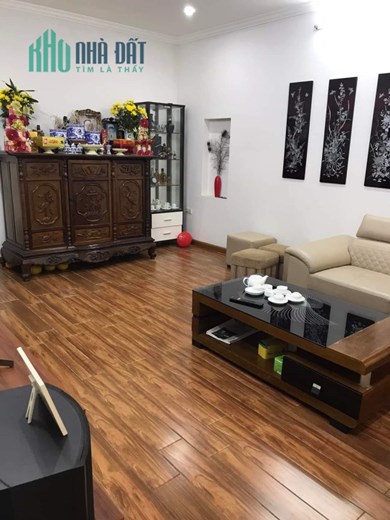 HÀNG XÓM ROYAL CITY, PHÂN LÔ VIP PHỐ NGUYỄN TRÃI, 88M X 5 TẦNG, GIÁ 24 TỶ.