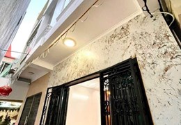 Nhà đẹp sang xịn mịn góc phố Hồ Sen, ngõ nông 1 quặt tới nhà