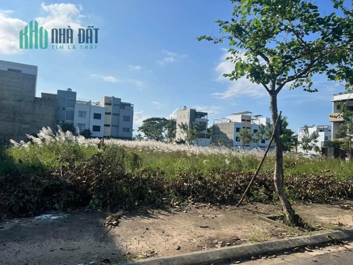 Bán lô đất nền FPT City Đà Nẵng 144m2 chỉ 22,9tr/m2