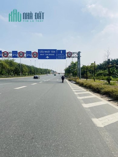HƠN 60M2 ĐẤT VĨNH NGỌC , ĐÔNG ANH- Ô TÔ ĐỖ CỬA - GẦN CHÂN CẦU NHẬT TÂN -  hơn 2,5TỶ