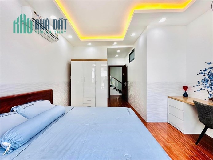 Giảm 1 tỷ! Hẻm 8m thông, Phan Huy Ích, Gò Vấp –3 tầng, gần Emart, 6.5 tỷ