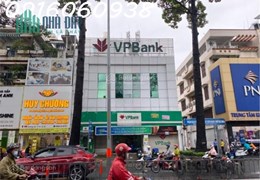 Chính chủ cần cho thuê nhà góc 2 mặt tiền số 296 Đường 3 tháng 2. Trung Tâm Quận 10