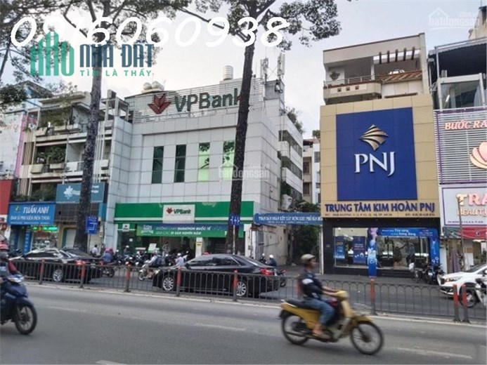 Chính chủ cần cho thuê nhà góc 2 mặt tiền số 296 Đường 3 tháng 2. Trung Tâm Quận 10