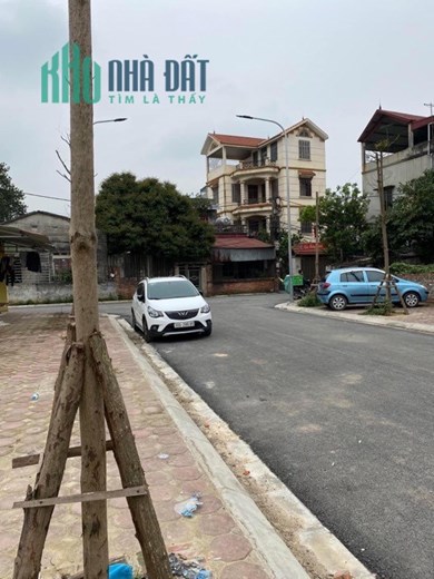 BÁN ĐẤT TỎ 26 THỊ TRẤN ĐÔNG ANH GIÁ HƠN 4 TỶ