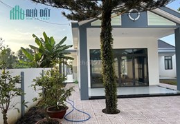 Chính chủ cho thuê biệt thự gần ngã 4 Tân Quy có 3pn Củ Chi , HCM