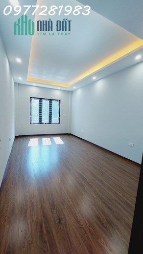 bán gấp nhà mới ĐH Thành Đô, ô tô đỗ cồng, giá 2.55 tỷ