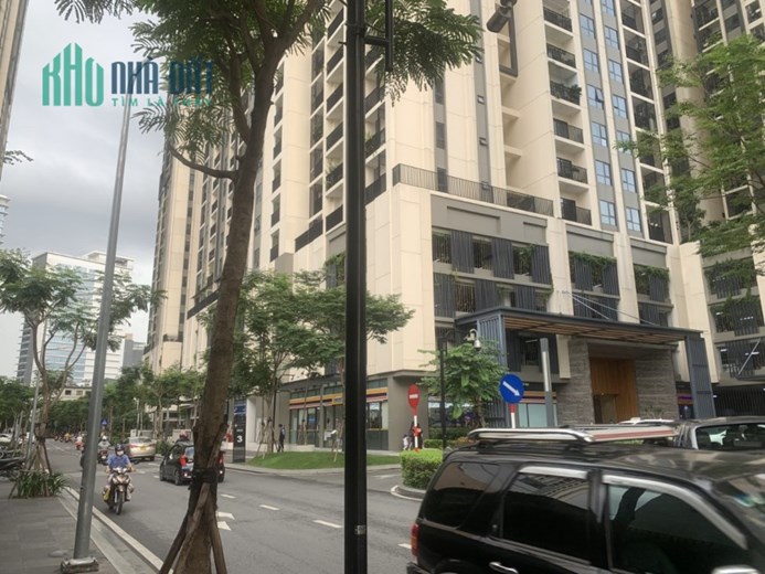 Hiếm Cách Mạng tháng 8 - Quận 10 - 4 tầng - HXH sát Mặt Tiền