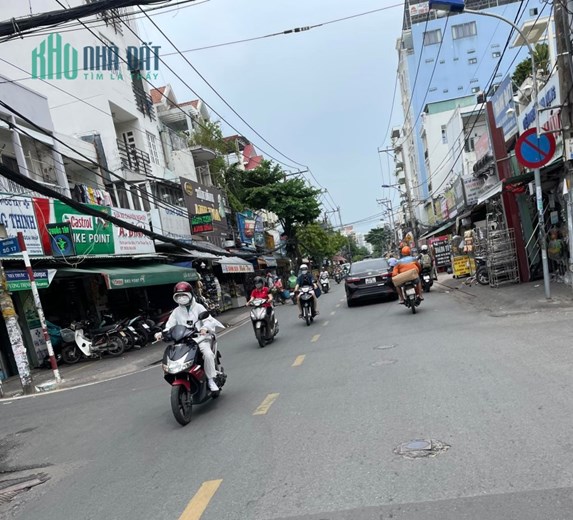 NHÀ 3 TẦNG, MT ĐƯỜNG NGUYỄN THỊ THẬP, TÂN PHONG, QUẬN 7, NGANG LỚN, 12 TỶ