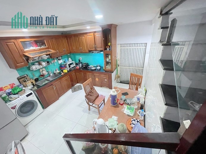 bán nhà shr Lưu Chí Hiếu Tân Phú 58m2 2tang , gần Aeon 4ty nhỉnh 0932030061