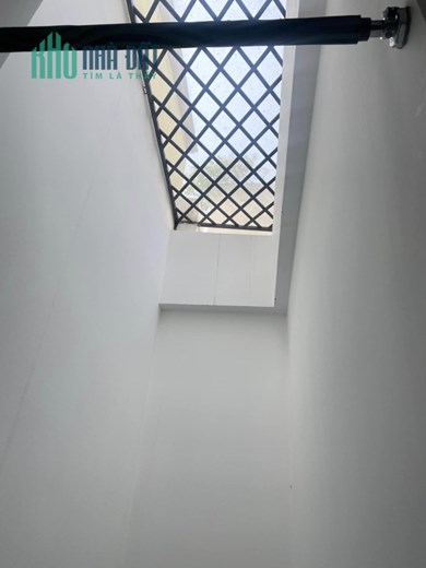 BÁN NHÀ 3 TẦNG BTCT - XVNT -THÔNG D2 – GẦN HÀNG XANH - NHÀ MỚI - 4.5 TỶ