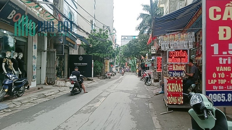 MẶT PHỐ MỄ TRÌ THƯỢNG, THANG MÁY, Ô TÔ TRÁNH, KD ĐỈNH: 45m2,7T, MT 4.5, 12 tỷ