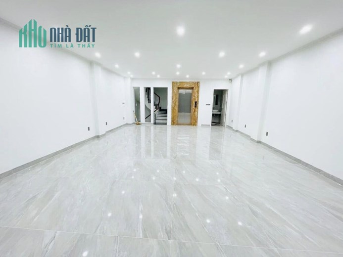💥NGÀN NĂM CÓ MỘT💥Chỉ 23 tỷ Phan Văn Trường 65m*7T Ô tô, Nội thất VIP