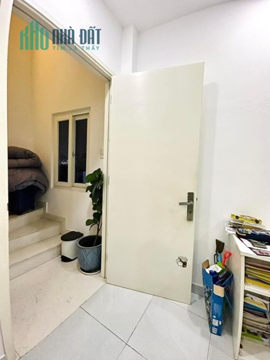 HIẾM P5 PHÚ NHUẬN - NHÀ ĐẸP 5 TẦNG - HẺM KINH DOANH, Ô TÔ NGỦ TRONG NHÀ - LÔ GÓC 3 MẶT KHÔNG LỘ
