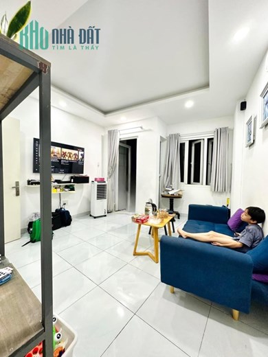 HIẾM P5 PHÚ NHUẬN - NHÀ ĐẸP 5 TẦNG - HẺM KINH DOANH, Ô TÔ NGỦ TRONG NHÀ - LÔ GÓC 3 MẶT KHÔNG LỘ