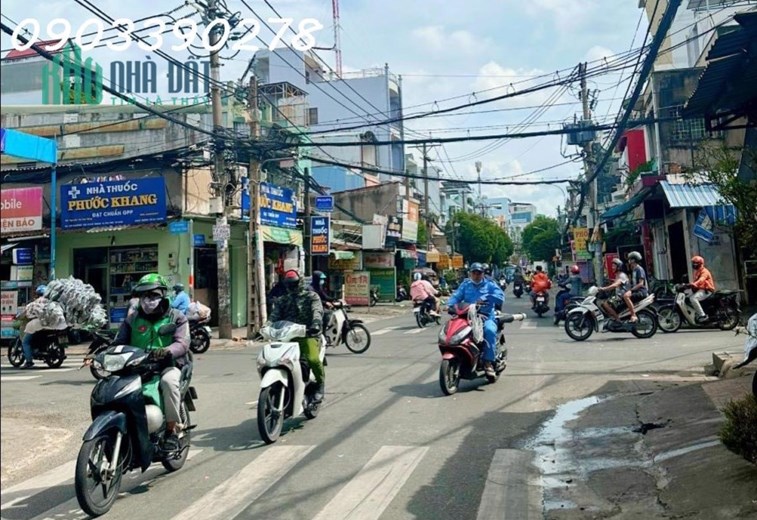 MẶT TIỀN KHUÔNG VIỆT - 4 TẦNG SÁT GÓC NGÃ TƯ - 64M2- NGANG HƠN 4- NHỈNH 9 TỶ