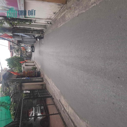 NHANH TAY ,NHANH TAY
NHÀ CẤP 4 NGỌC TRÌ 40MV- GIÁ CHỈ 2.68 TỶ