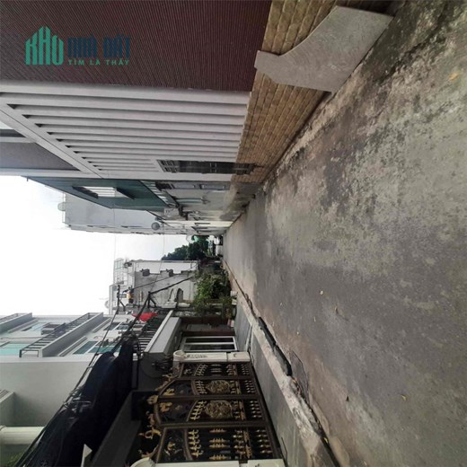NHANH TAY ,NHANH TAY
NHÀ CẤP 4 NGỌC TRÌ 40MV- GIÁ CHỈ 2.68 TỶ