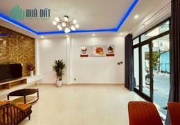 Bán nhà 3 tầng Tiểu La, MT 6,5m vuông vức - Đầu Kiệt 6m - Giá nhỉnh 4 tỷ