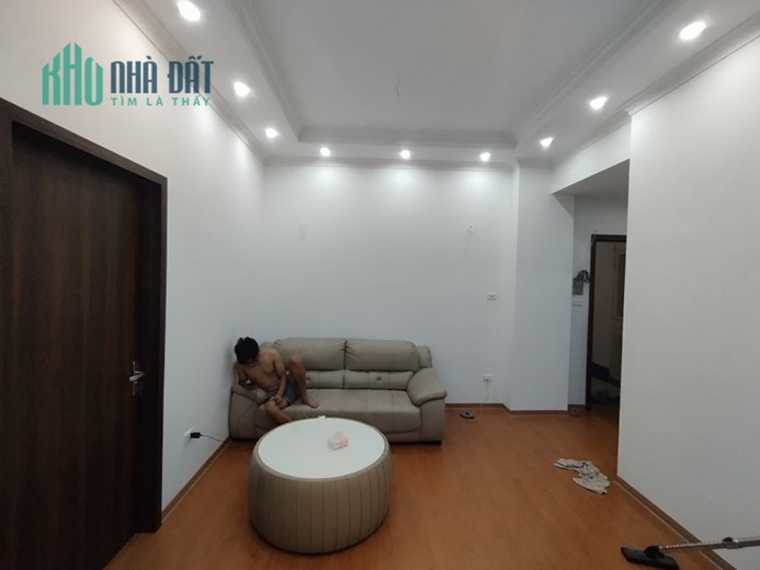 Bán Chung cư CT3 KĐTM Mễ Trì HẠ Nam Từ Liêm nhỉnh 3 tỷ