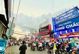 Bán nhà Mặt tiền đường Âu Cơ gần đường Nguyễn Hồng Đào, 4x21m, 2 T - 3PN 10.9 tỷ (TL)