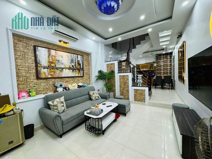 Bán nhà Nguyễn Hoàng Tôn - Kinh Doanh – lô góc –vỉa hè 66M 5tầng 11.2T