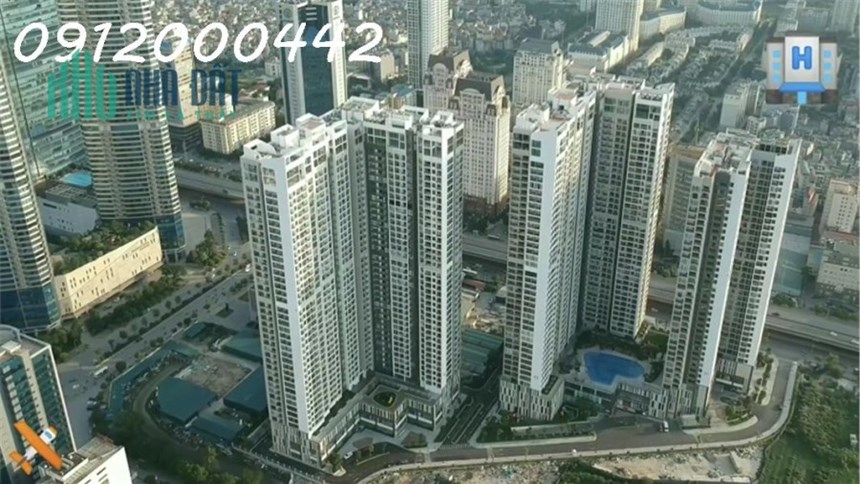 Vinhomes Skylake, view hồ, DT 89m2 cần bán gấp CH 3 phòng ngủ  2VS, giá 6 tỷ Full Nội THẤT