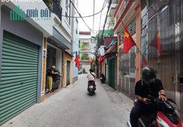 HÀNG XÓM KHAI SƠN NGỌC THỤY LONG BIÊN - Ô TÔ VÀO NHÀ - ĐƯỜNG THÔNG - CĂN GÓC - 3.2 TỶ