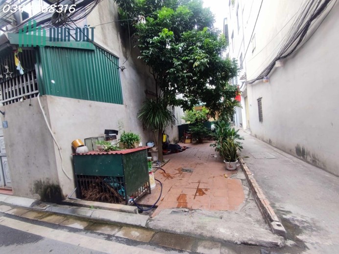 HÀNG XÓM KHAI SƠN NGỌC THỤY LONG BIÊN - Ô TÔ VÀO NHÀ - ĐƯỜNG THÔNG - CĂN GÓC - 3.2 TỶ