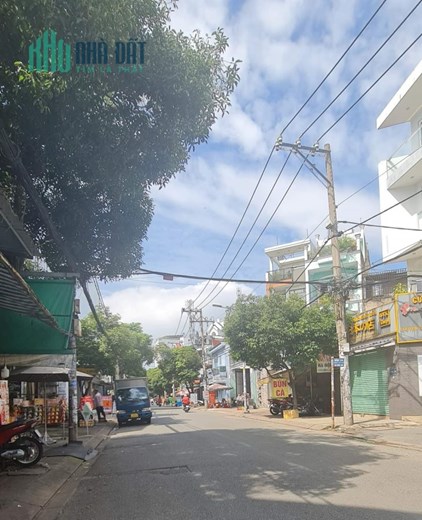 Bán Nhà Mặt Tiền Cống Lỡ, Tân Bình, 280m2, Ngang 9m Nở Hậu, Dòng Tiền 100tr, Nhỉnh 37 Tỷ TL.
