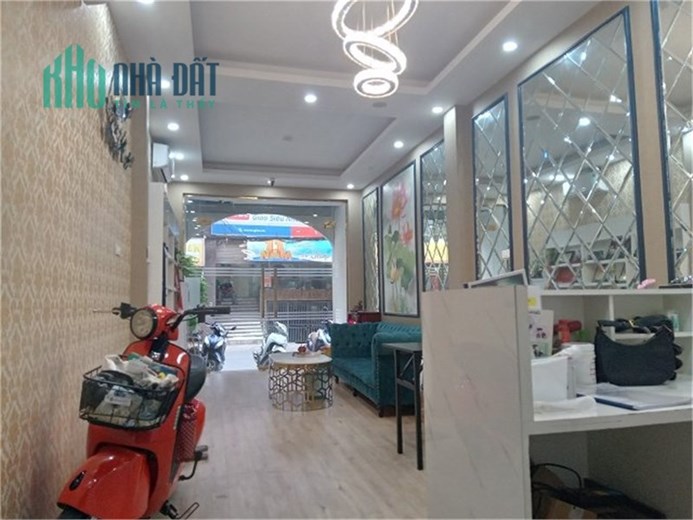 SỐC-14,9 TỶ NGUYỄN KHÁNH TOÀN,CẦU GIẤY-NHÀ ĐẸP-MẶT PHỐ-VỈA HÈ-KINH DOANH