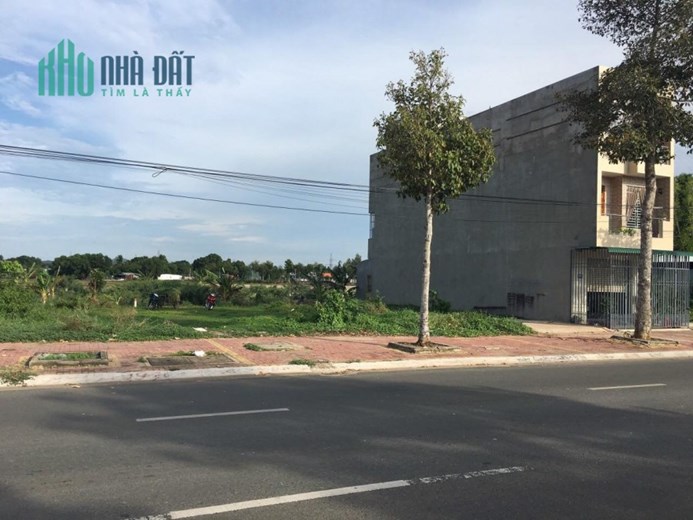 Bán 342.2m2 đất 2MT Hùng Vương P.Long Tâm TP.Bà Rịa SHR 15 tỷ. Lh:0932438657.
