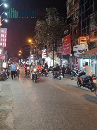 Bán nhà mặt phố Định Công 54.5m 4 tầng giá 8.9 tỷ