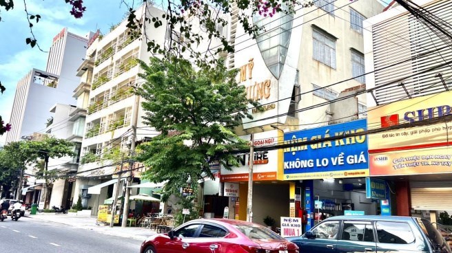 ► Nhà 2 Mặt tiền đường 10.5m Núi Thành, 112m2 ngang 9.5m, 18.x tỷ