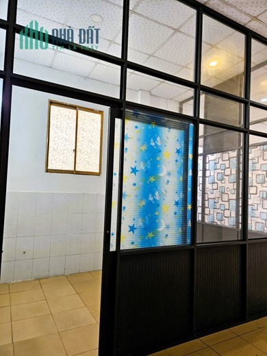 Cho thuê mặt bằng 100m2 mặt tiền đường Chương Dương Linh Chiểu