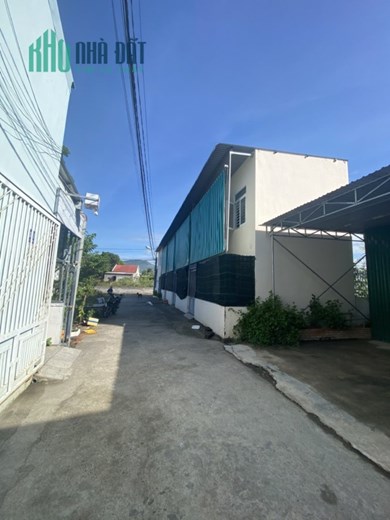 Cần bán lô đất hẻm ô tô đường Phú Nông Vĩnh Ngọc. Giá 17tr/m2