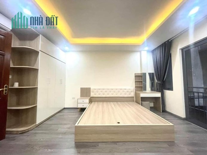 BÁN NHÀ DƯƠNG QUẢNG HÀM CẦU GIẤY - Ô TÔ TRÁNH - KINH DOANH ĐỈNH 44M2 GIÁ CHÀO 12.3 TỶ.