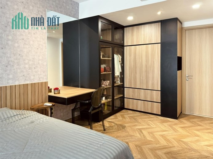 Cho Thuê Căn Hộ Midtown 2PN Full Nội Thất - 2Br Apartment For Rent In Midtown D7