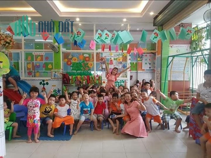Trường Mầm Non MT 3 Lầu Đường Lớn HĐ Thuê 50tr/tháng Ngang 20m Giá 16 Ty
