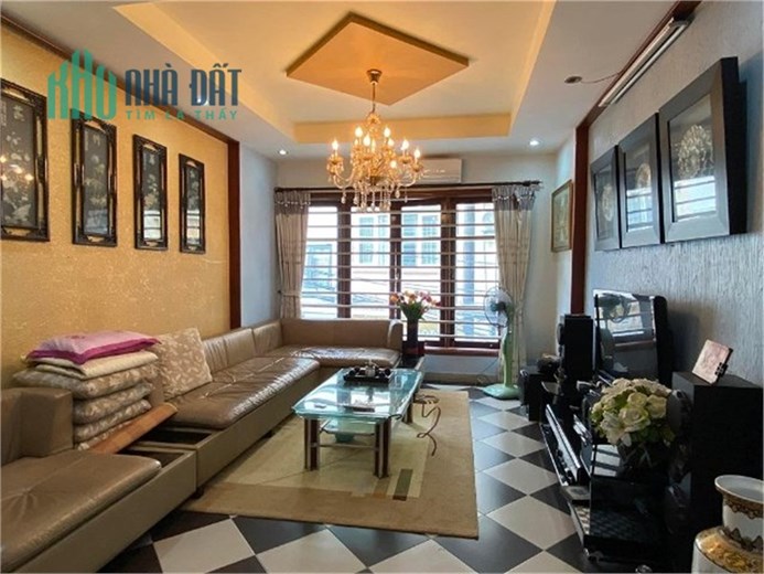 CÓ 102,15 TỶ HOA BẰNG,CẦU GIẤY-NHÀ ĐẸP-MẶT PHỐ-VỈA HÈ.-KINH DOANH SẦM UẤT-THÔNG SỐ ĐẸP.