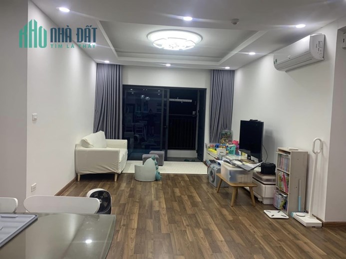 Bán Chung Cư Cao Cấp Goldmark City 135m 3 Ngủ 2 WC 2 Ban Công Full Nội Thất giá nhỉnh 5 Tỉ
