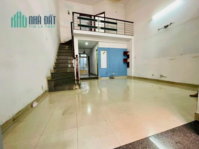 Bán nhà 2 tầng 5x13m (63m2), Thống Nhất, hẻm xe tải cách 30m, sạch sẽ an ninh chỉ 4.2 tỷ