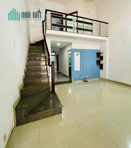 Bán nhà 2 tầng 5x13m (63m2), Thống Nhất, hẻm xe tải cách 30m, sạch sẽ an ninh chỉ 4.2 tỷ