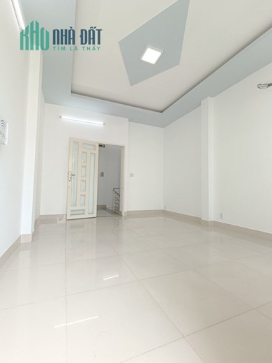 Bán nhà Phạm Văn Chiêu- Phường 14- Diện Tích 41m2 - 3 Tầng- Giá Nhỉnh 3 TỶ Thương Lượng