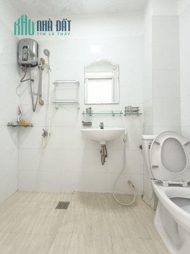 Bán nhà Phạm Văn Chiêu- Phường 14- Diện Tích 41m2 - 3 Tầng- Giá Nhỉnh 3 TỶ Thương Lượng