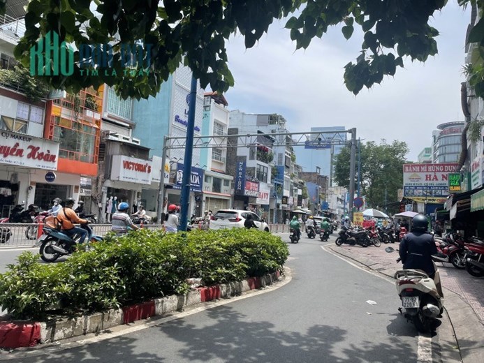 3131- Bán Nhà P09 Quận 3 Hẻm 17/ Trần Quốc Thảo DT : 75M2 Giá 9 tỷ 5