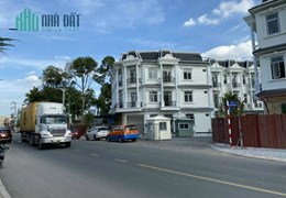 Nhà mới xây, chưa sử dụng, nhận nhà ở ngay, sổ đỏ trao tay